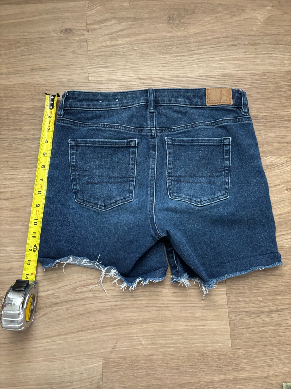 American Eagle Women's Dark Blue Denim Cutoff Shorts Size 8 - Picture 2 of 5
